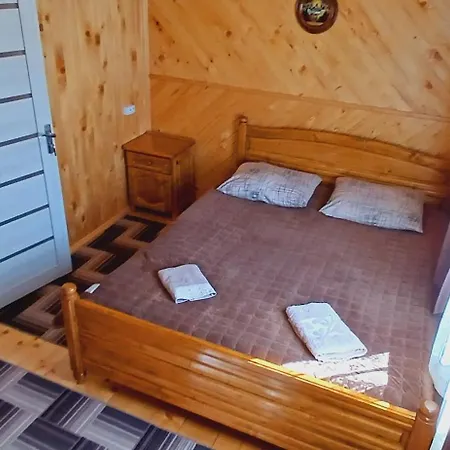 на пагорбі