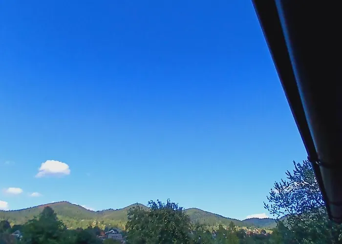 на пагорбі * Mykulychyn